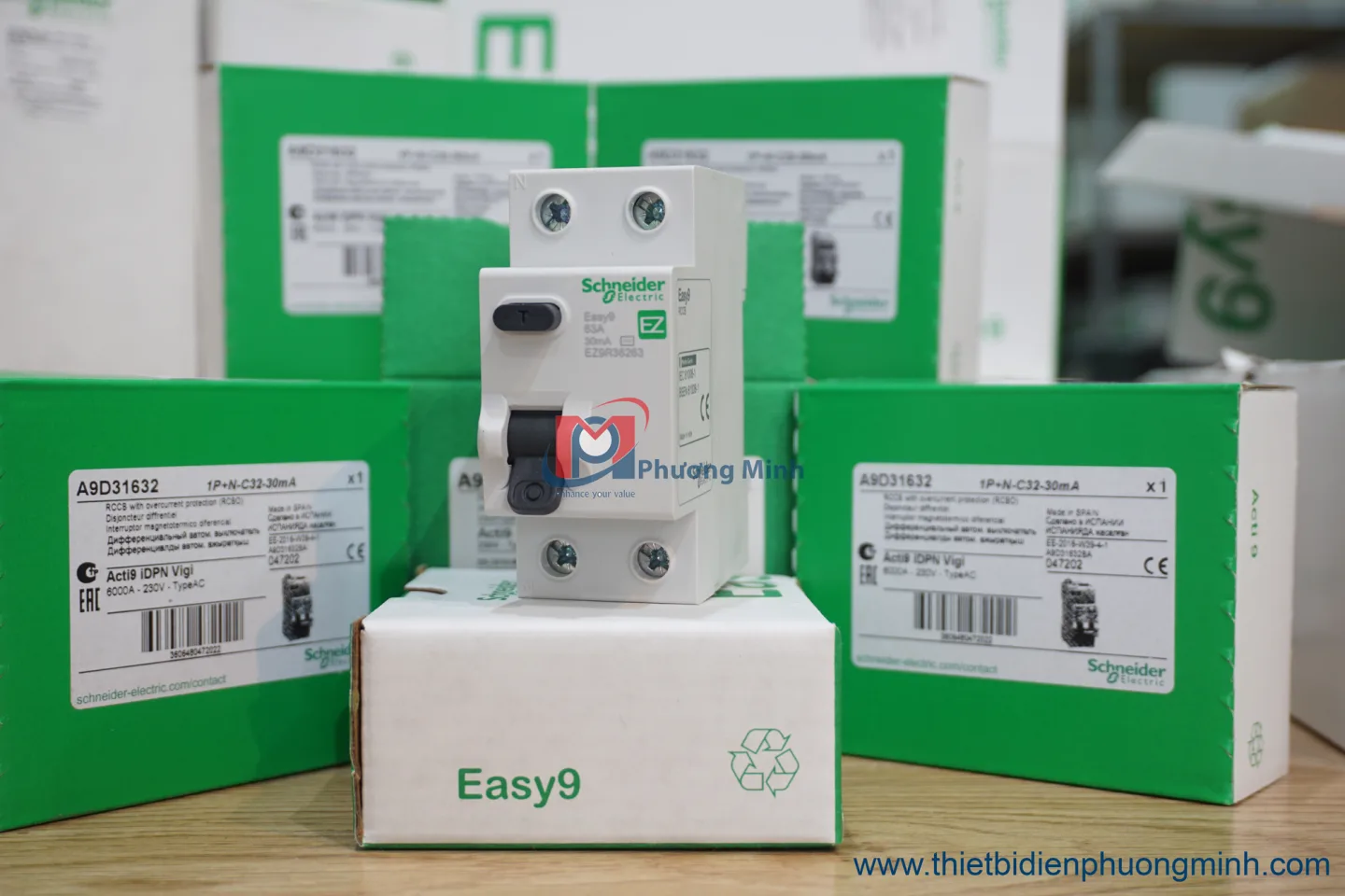 Tìm hiểu về thiết bị đóng ngắt mạch điện  MCB EZ9 Schneider
