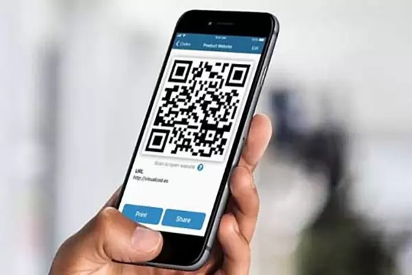 Quét mã QR trên tem để kiểm tra thông tin biến tần ACS180 chính hãng 